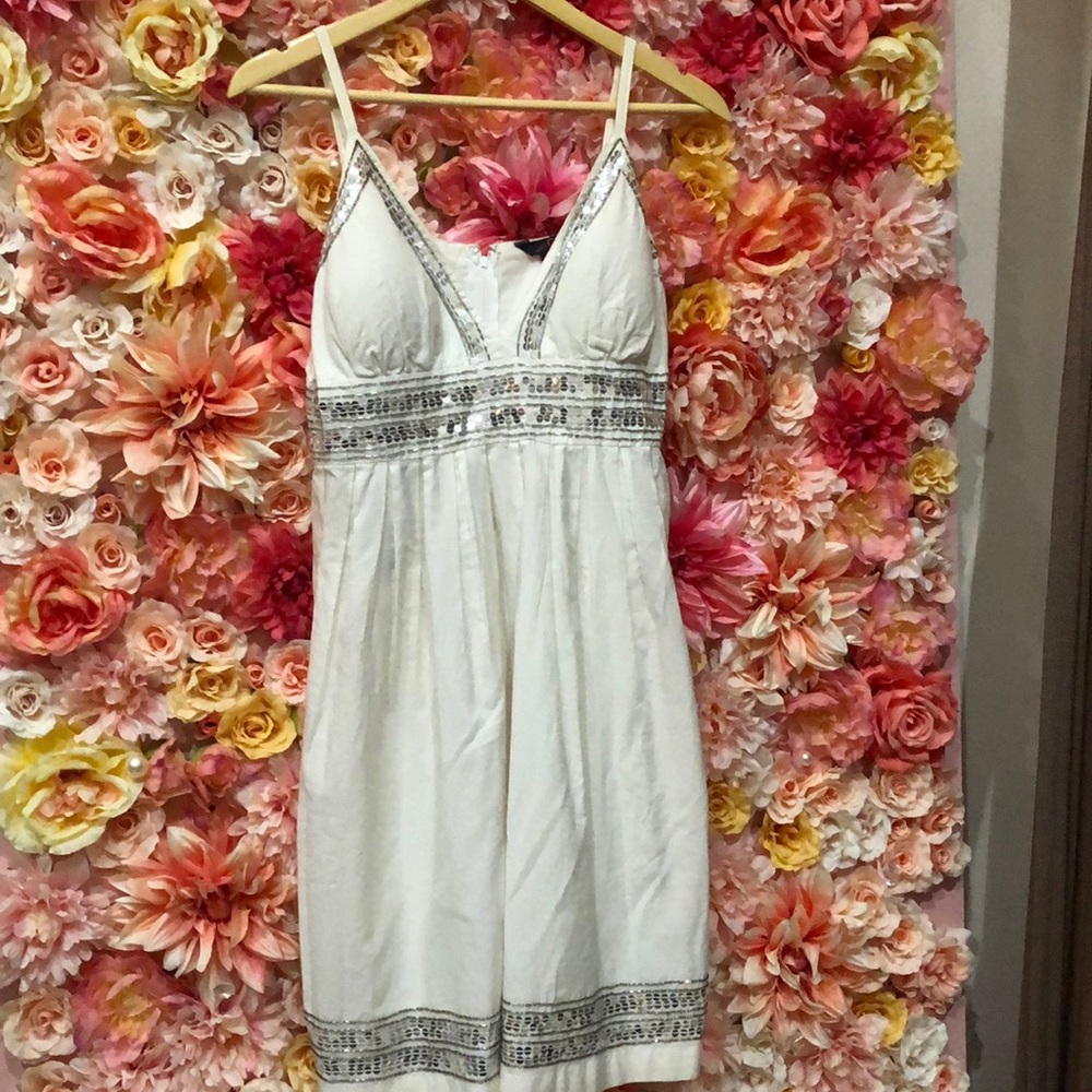 Cute sequence dress!